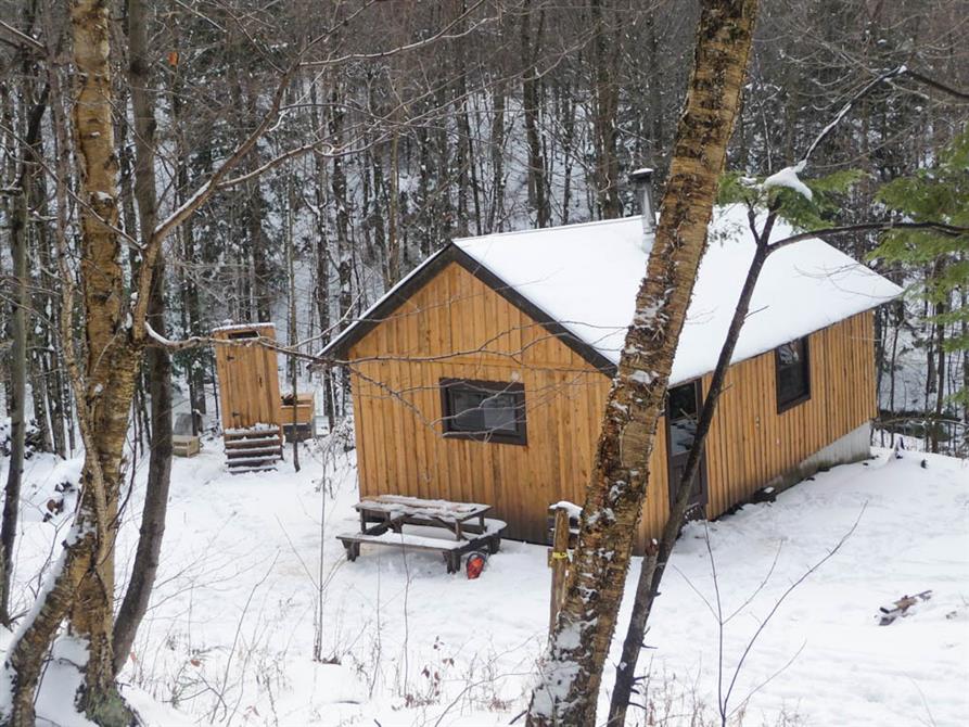 Refuge (&copy;Plein air Sutton / MTB)