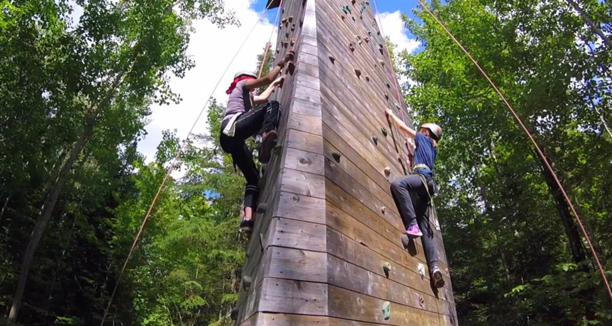 Escalade (&copy;Camp Claret)