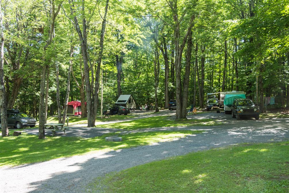 Secteur 2 services (&copy;Camping Vallée Bleue Resort)