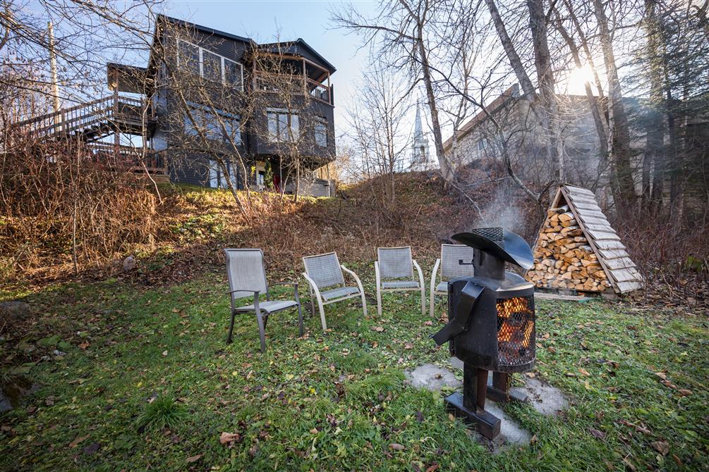 L'Étoile du coin/Ô Loft du p'tit Grenier SPA (&copy;Chalets Lac Mégantic inc.)