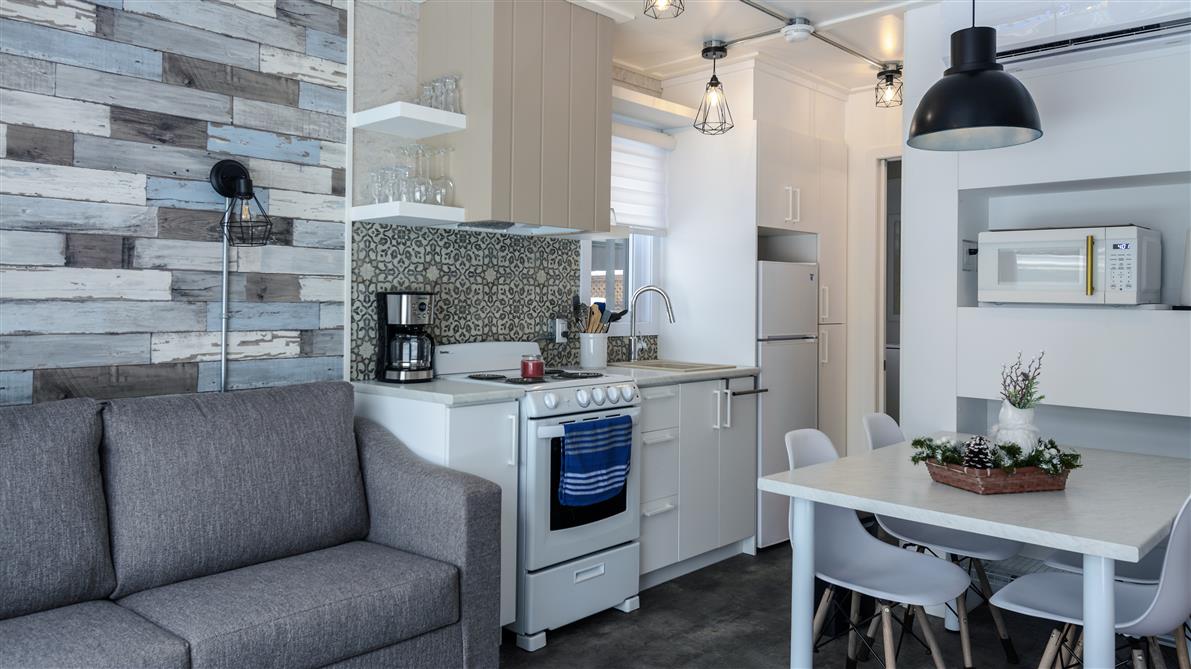 Intérieur Coolbox (&copy;Détenteur des droits: Camping Lac Magog)