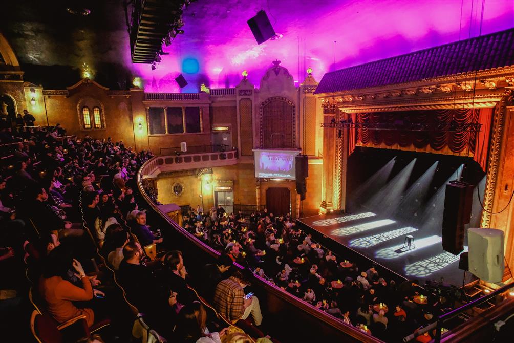 La scène du Théâtre Granada (&copy;Les Anti Stress de Monsieur Ménard)